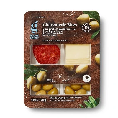 Pepperoni, Sliced Gouda Cheese & Green Olives  2.68oz  Good & Gather™