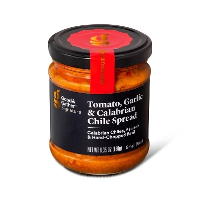 Signature Tomato, Garlic & Calabrian Chile Spread 6.35oz Good & Gather™