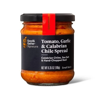 Signature Tomato, Garlic & Calabrian Chile Spread 6.35oz Good & Gather™