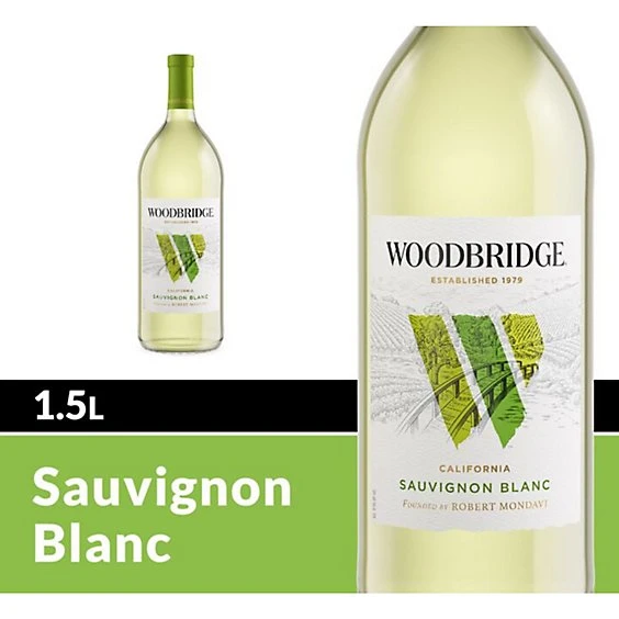 Woodbridge by Robert Mondavi Wine White Sauvignon Blanc  1.5 Liter