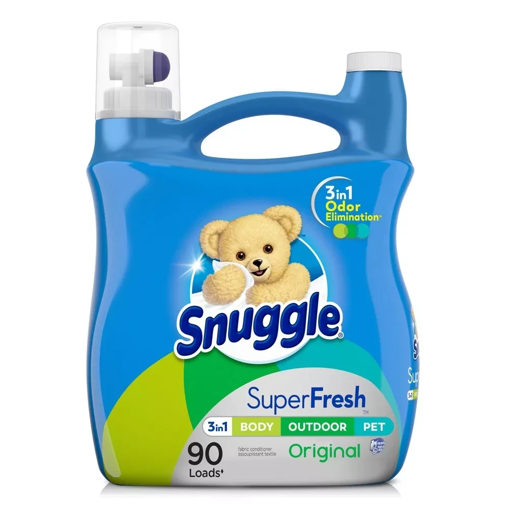 Snuggle PLUS SuperFresh Liquid Fabric Softener  95 fl oz