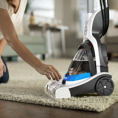 Hoover PowerDash Pet Lightweight Compact Carpet Cleaner Machine