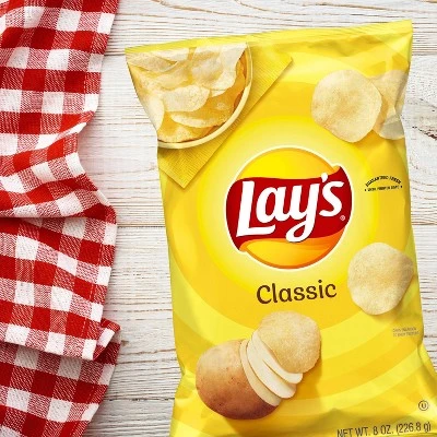 Lay's Classic Potato Chips 8oz