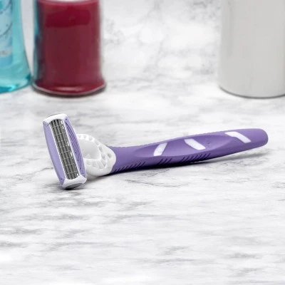Women's Four Blade Disposable Razor 3ct Up&Up™
