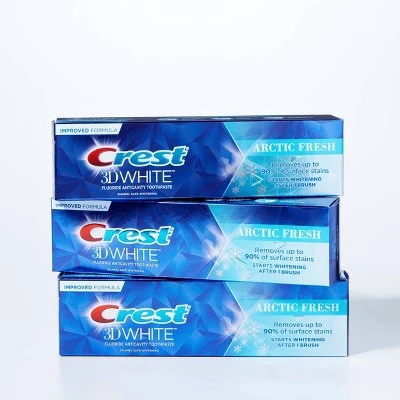 Crest 3D White Arctic Fresh Whitening Toothpaste Icy Cool Mint 4.1oz
