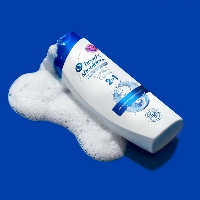 Head & Shoulders Classic Clean 2 in 1 Dandruff Shampoo + Conditioner