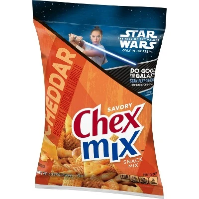 Chex Mix Cheddar Snack Mix  3.75oz