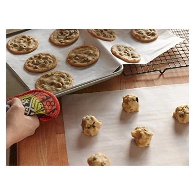 Reynolds Kitchens Cookie Baking Sheets  25ct/1.33 sq ft