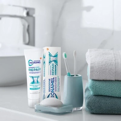 Sensodyne Extra Fresh Toothpaste Twin Pack 3.4oz/2ct