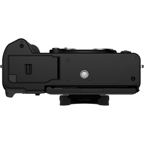 FUJIFILM X-T5 Mirrorless Camera with 16-80mm Lens (Black)
